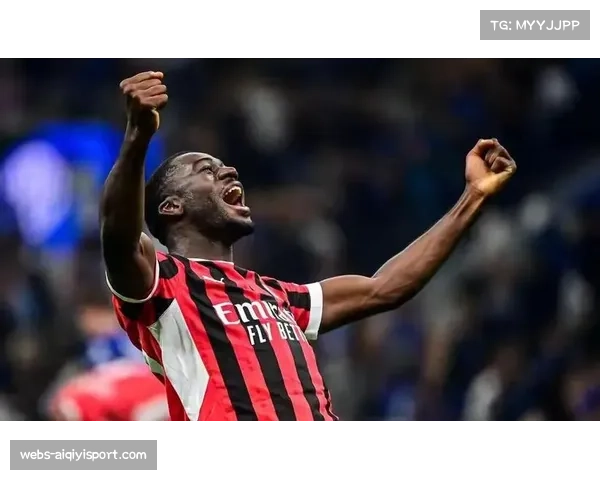 特写：朗斯老将福法纳的转型，成为中场反击第一出球点